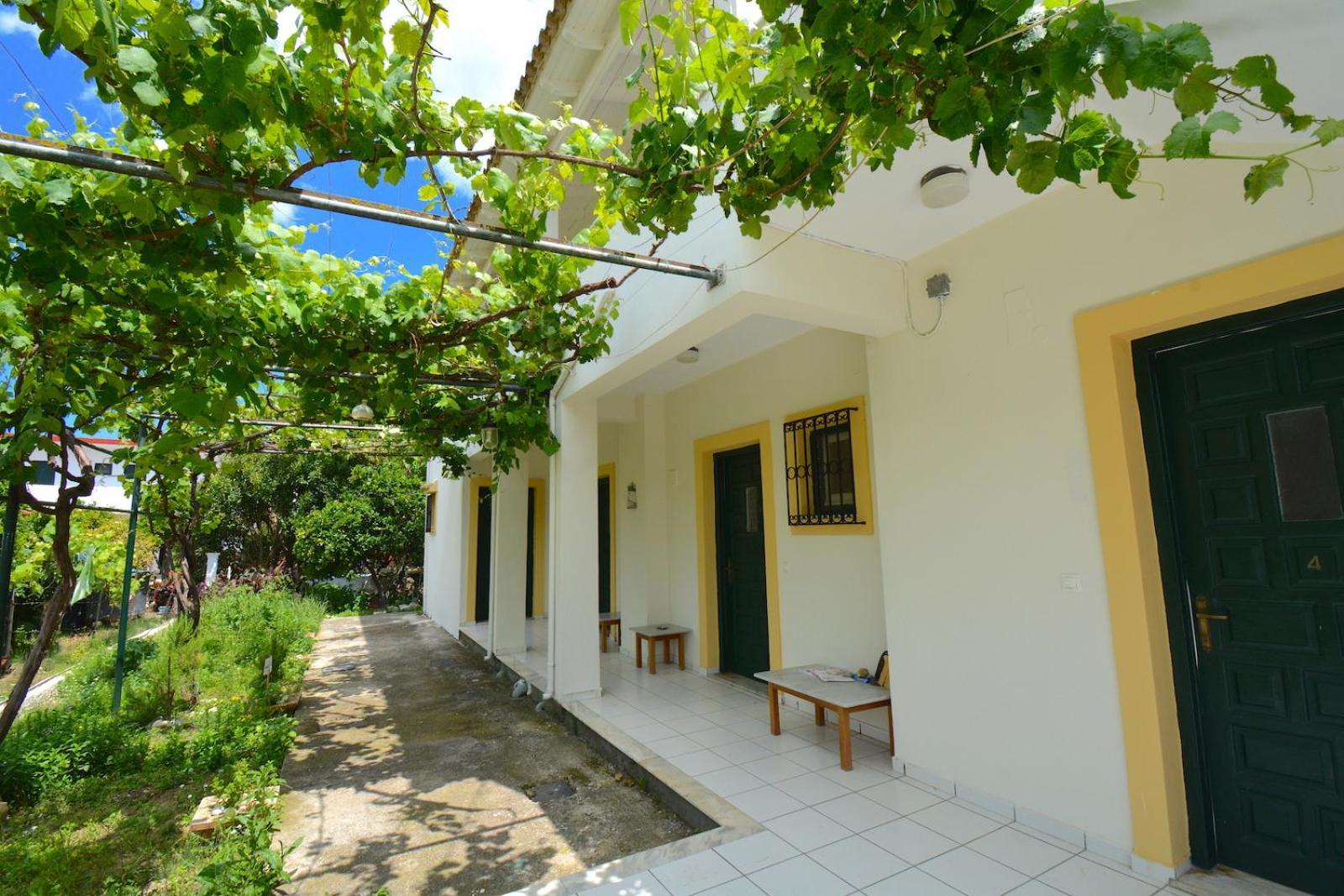 Dolphin Apartments&Studios Rodas Exterior foto