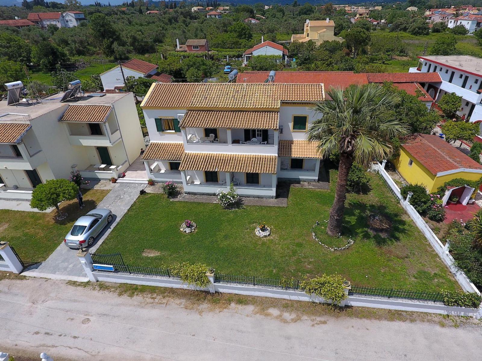 Dolphin Apartments&Studios Rodas Exterior foto